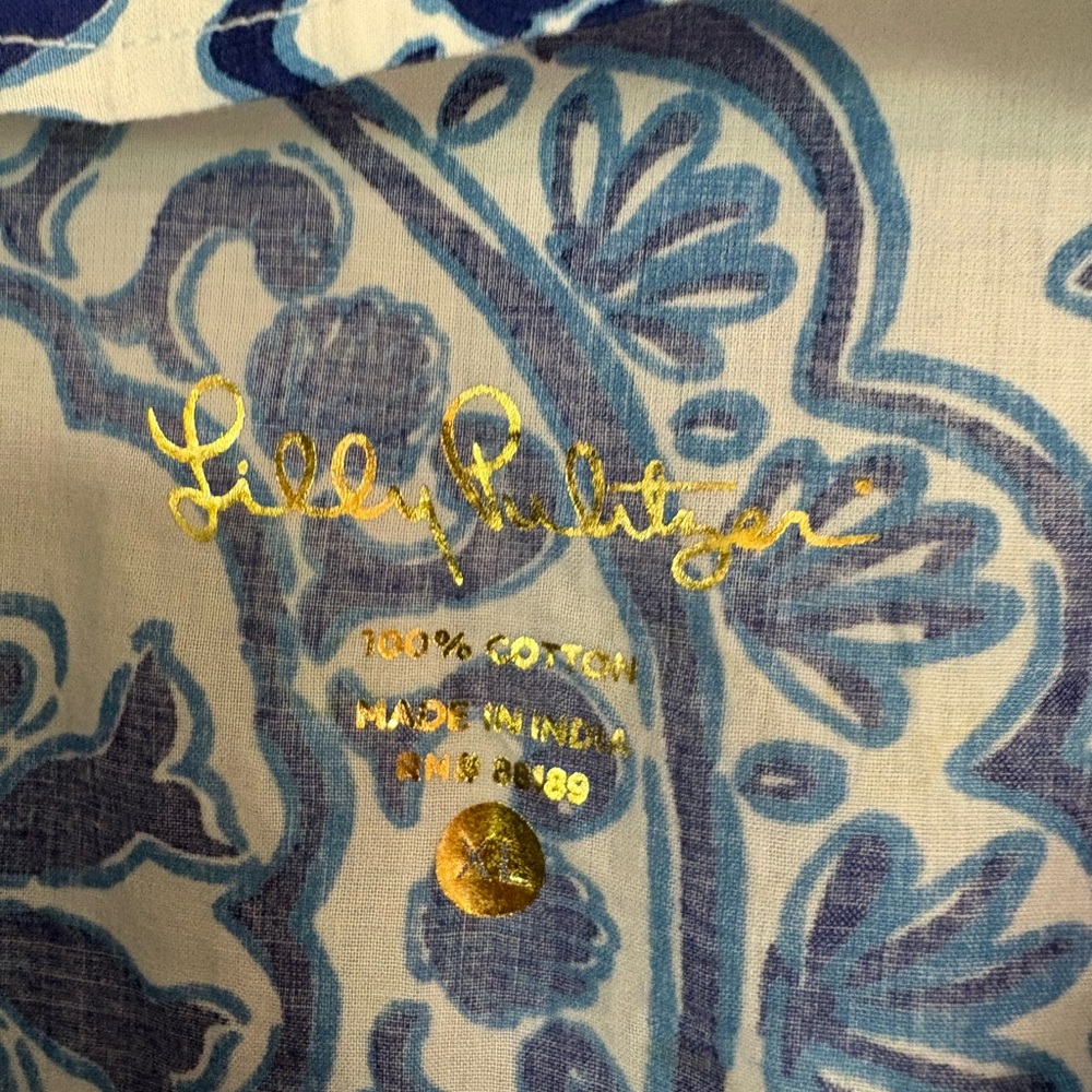 Lilly Pulitzer Blue and White Paisley-Style Tunic with Gold Logo size XL - Picture 2 of 3